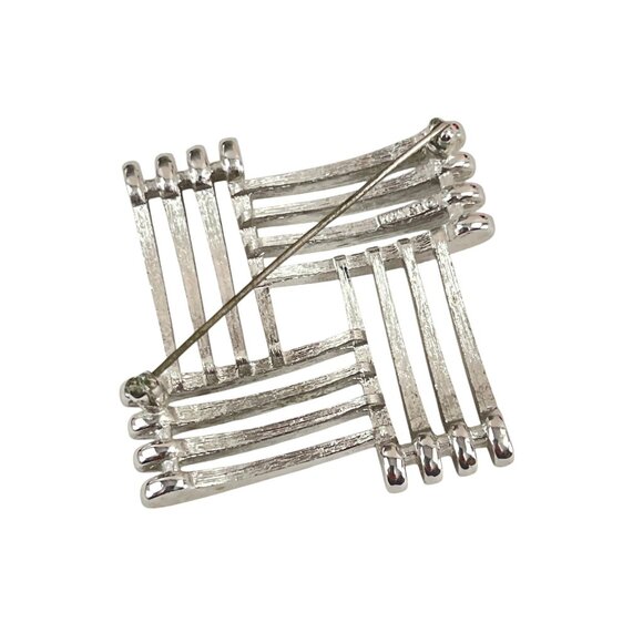 Monet Modernist Silver-Tone Woven Abstract Pin Brooch Jewelry Piece - Picture 3 of 8